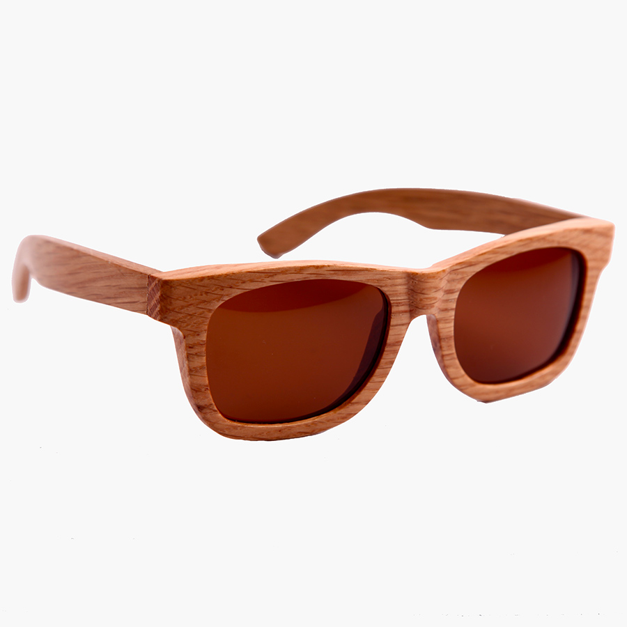 Bambukiniai saulės akiniai